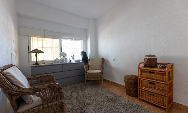 Revente - Appartement - Punta Prima