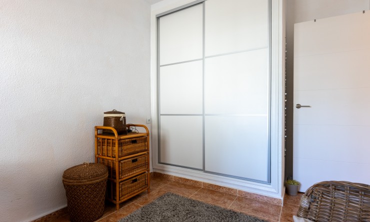 Revente - Appartement - Punta Prima