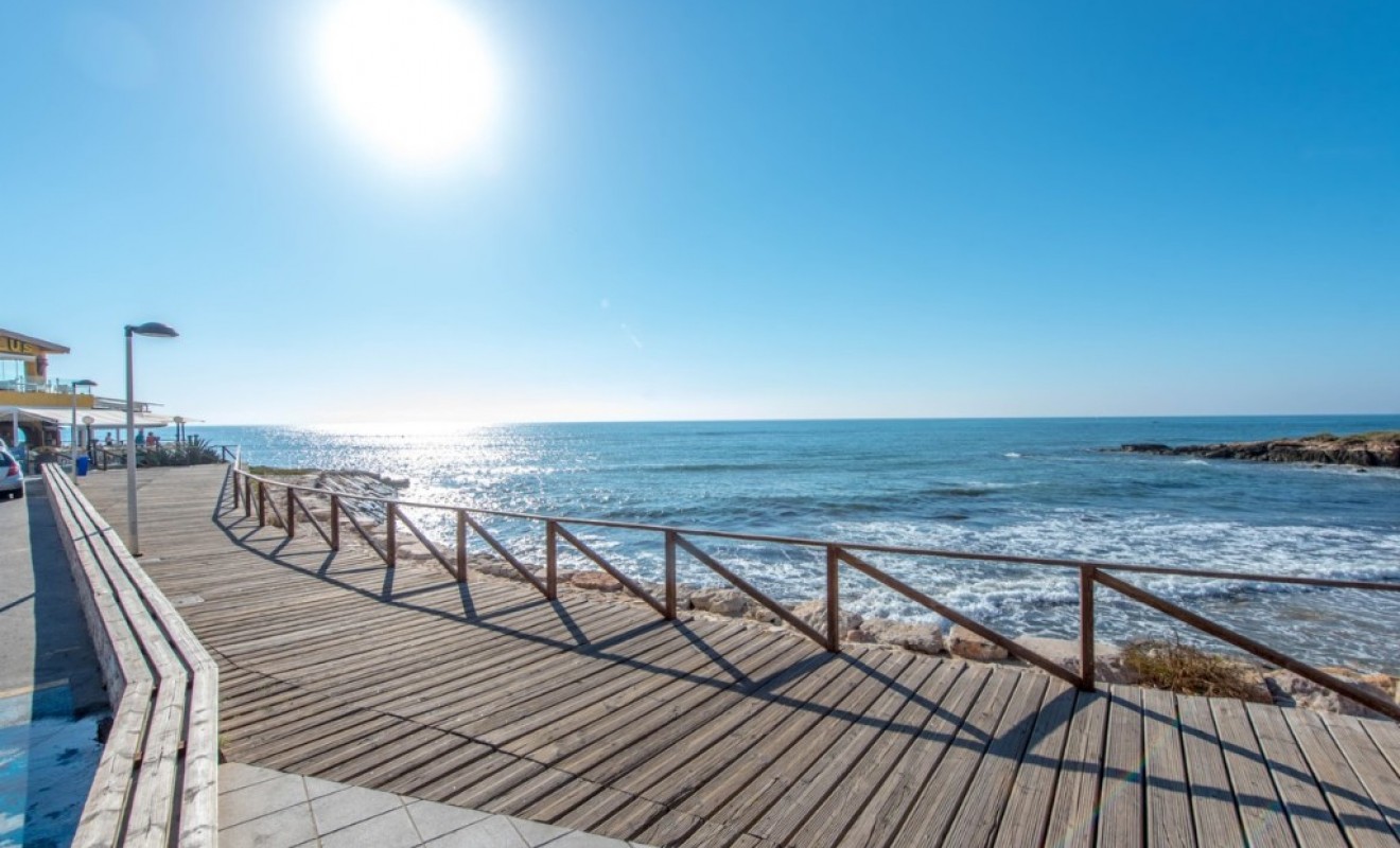 Revente - Appartement - Punta Prima