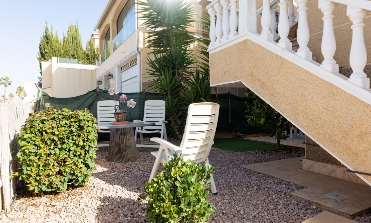 Sale - Villa - Los Altos