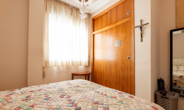 Sale - Villa - Los Altos