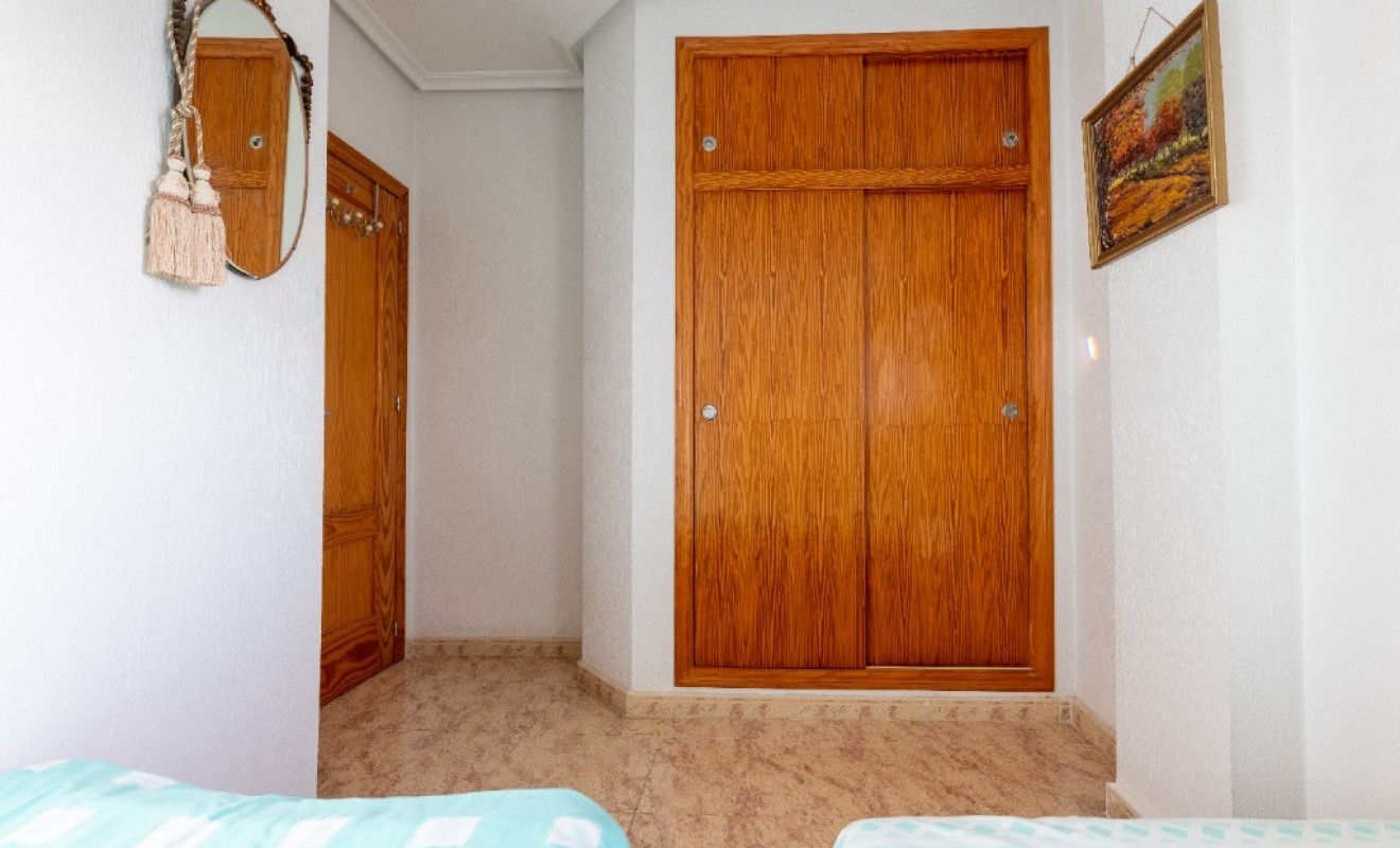 Sale - Villa - Los Altos