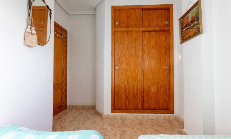 Sale - Villa - Los Altos