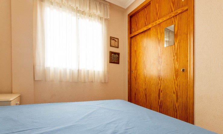 Sale - Villa - Los Altos