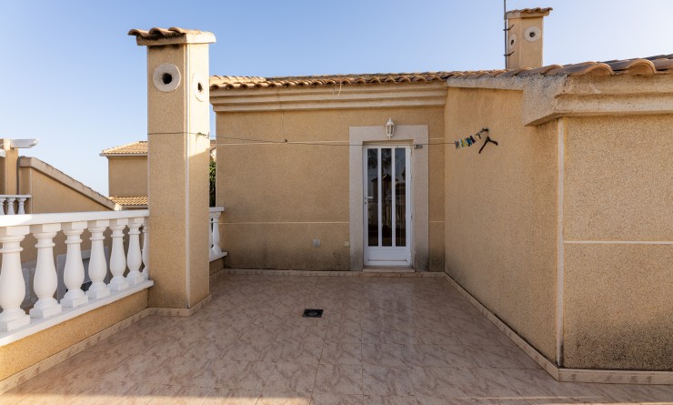 Sale - Villa - Los Altos