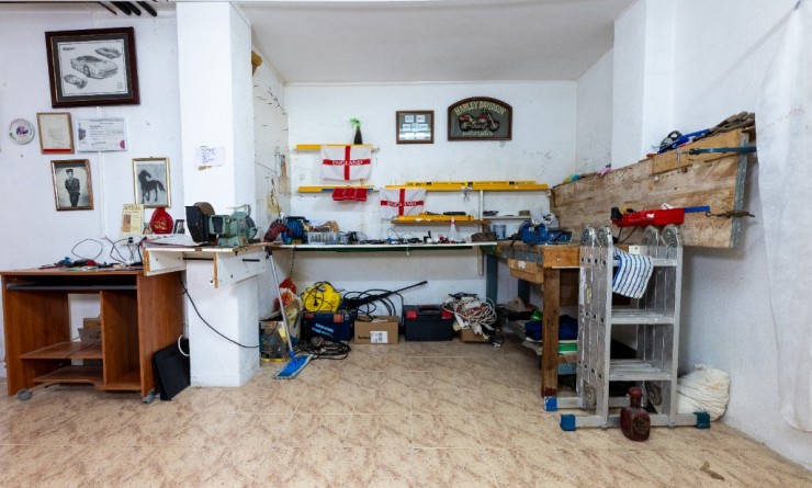 Sale - Villa - Los Altos