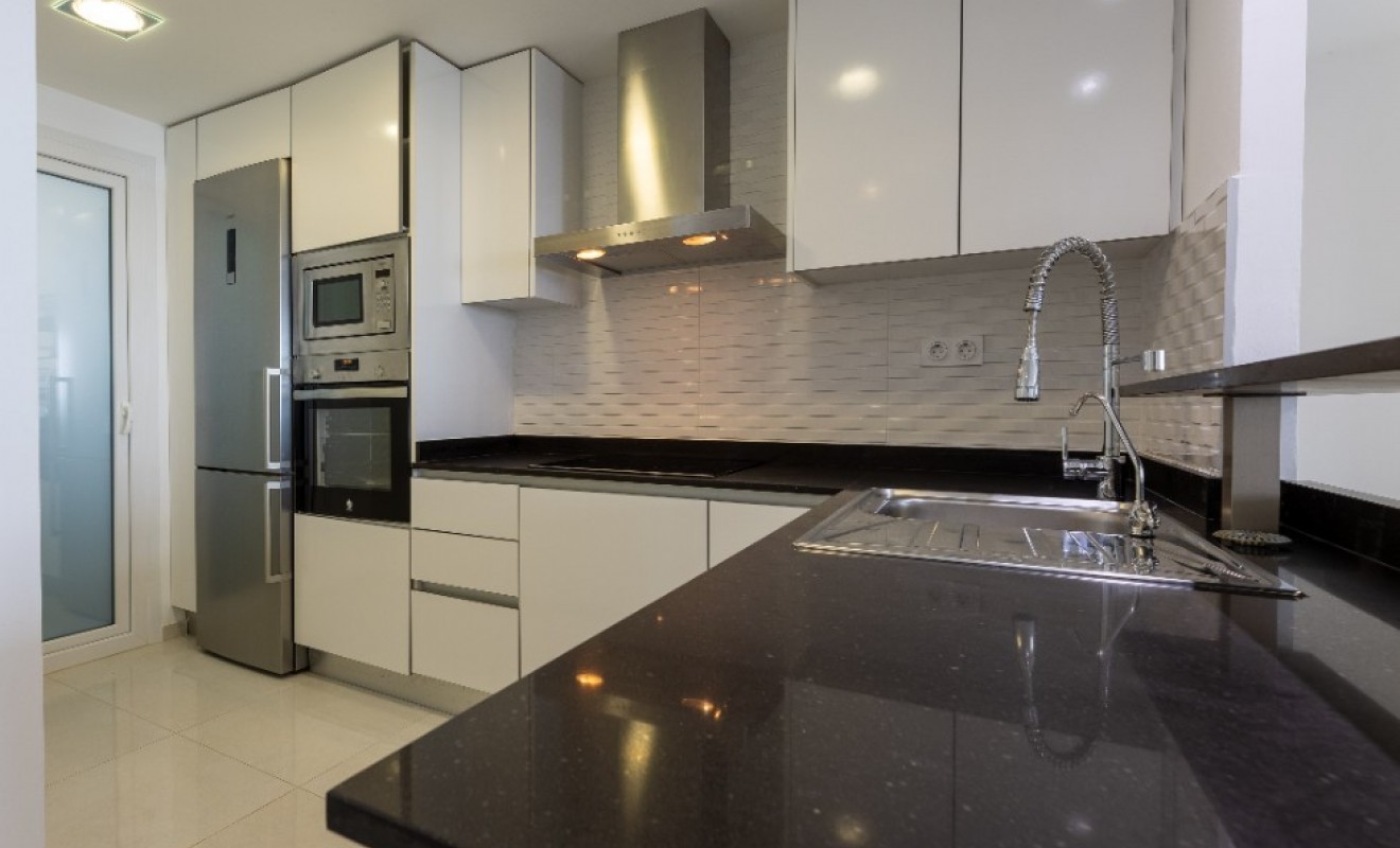 Wederverkoop - Appartement - Punta Prima - Sea Senses