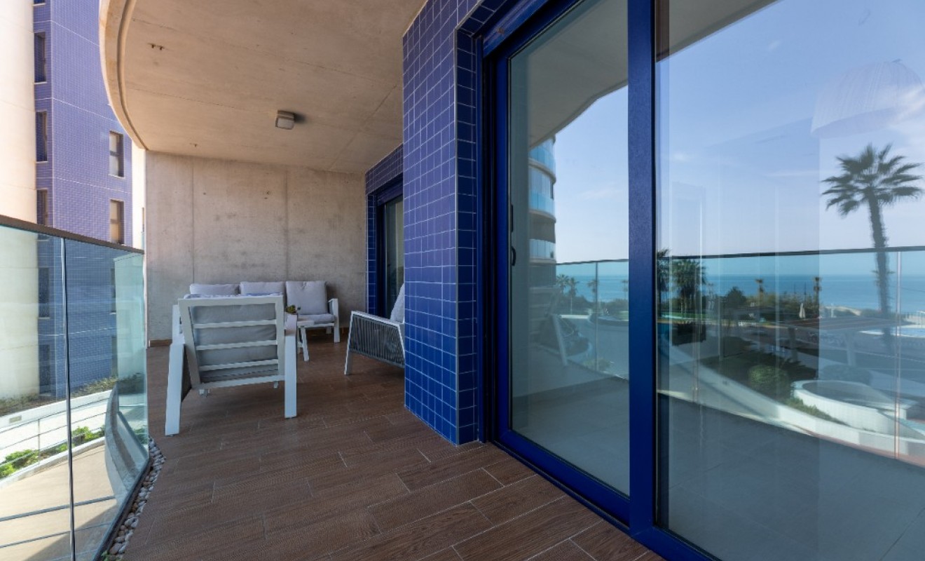 Wederverkoop - Appartement - Punta Prima - Sea Senses