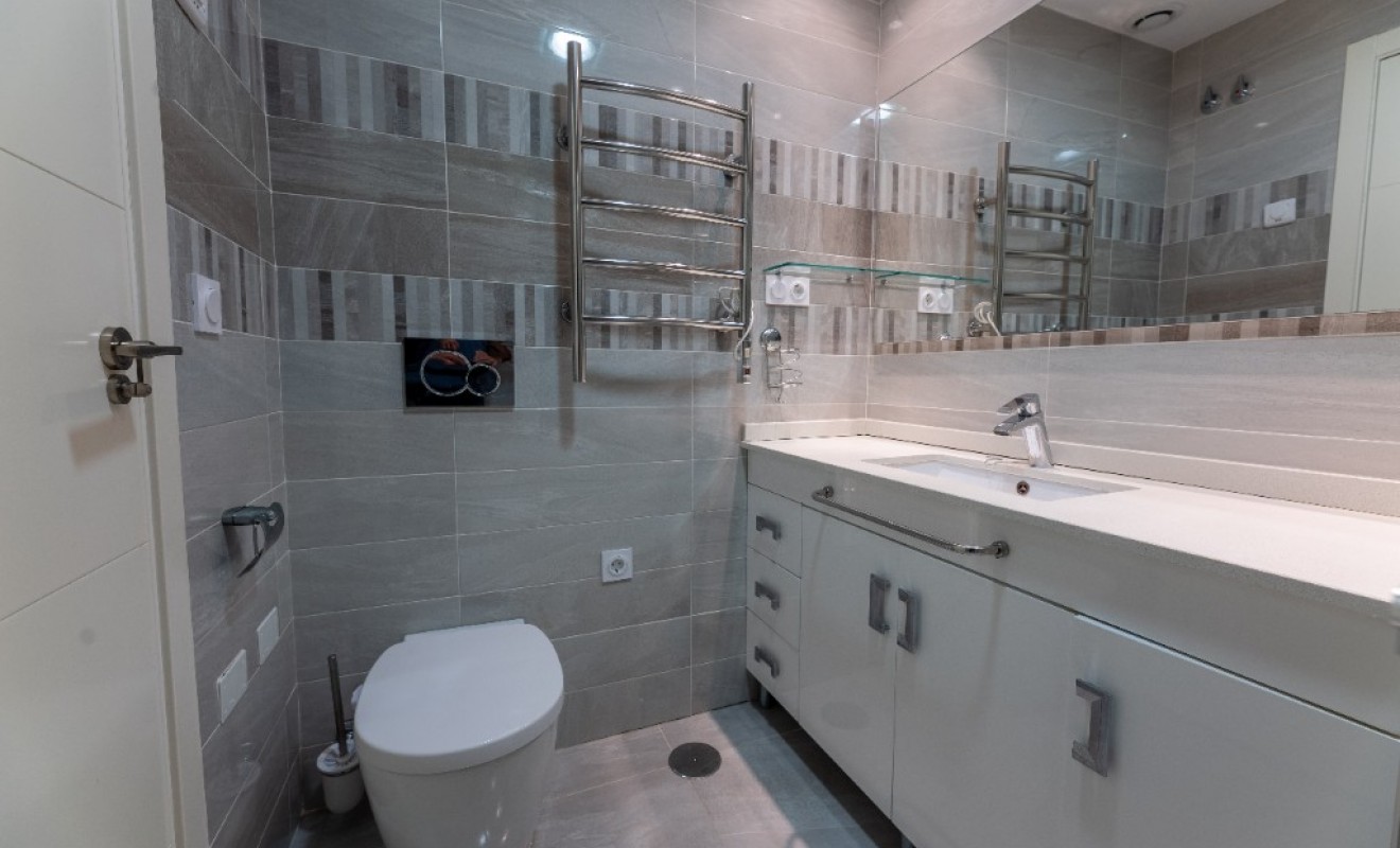 Wederverkoop - Appartement - Punta Prima - Sea Senses