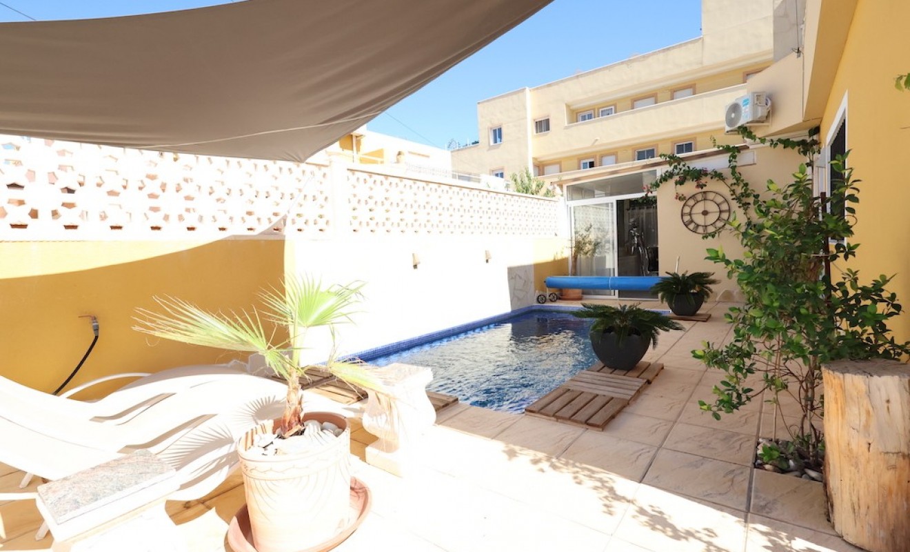 Revente - Villa - Cabo Roig - Lomas de Cabo Roig