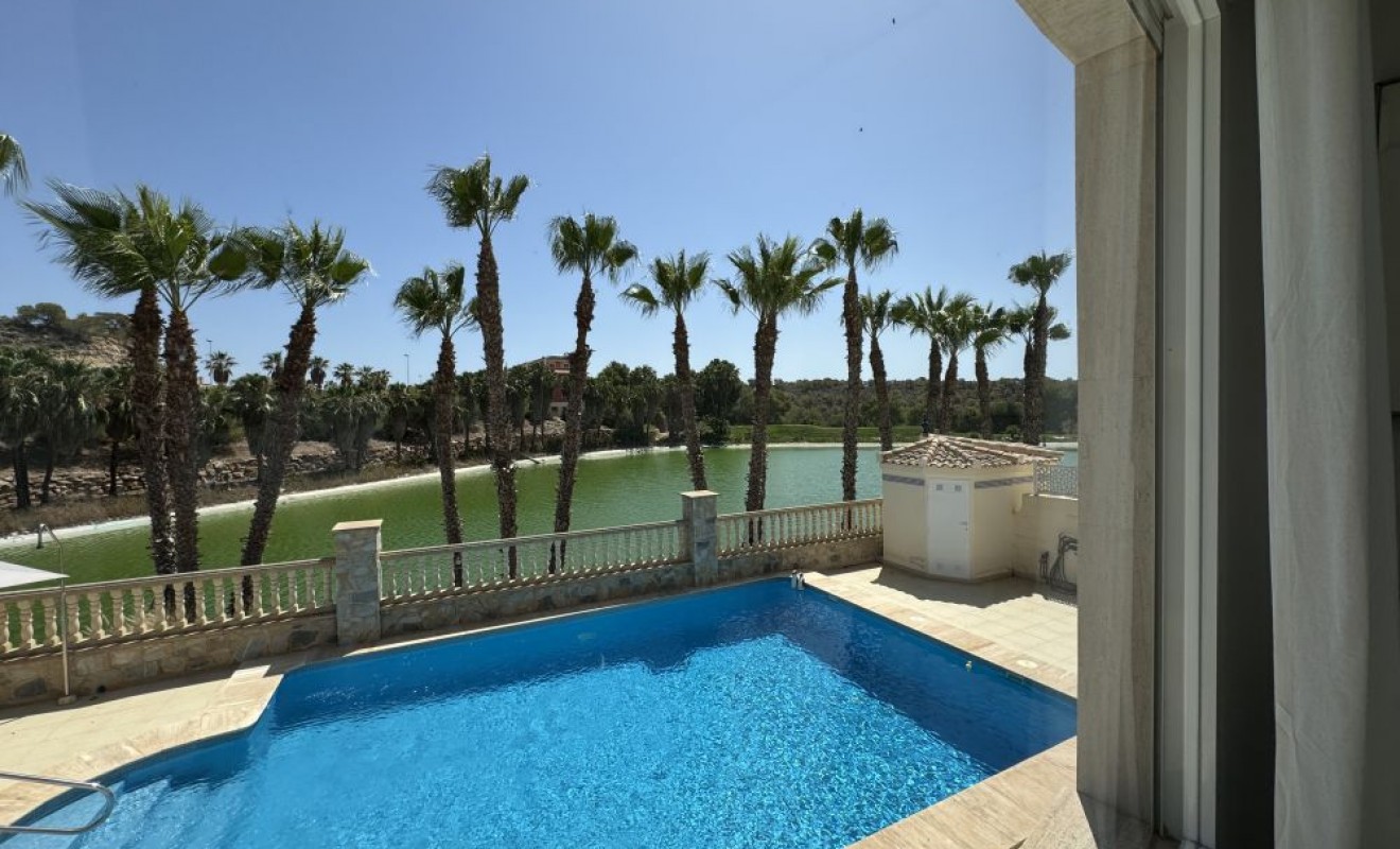 Sale - Villa - Las Ramblas