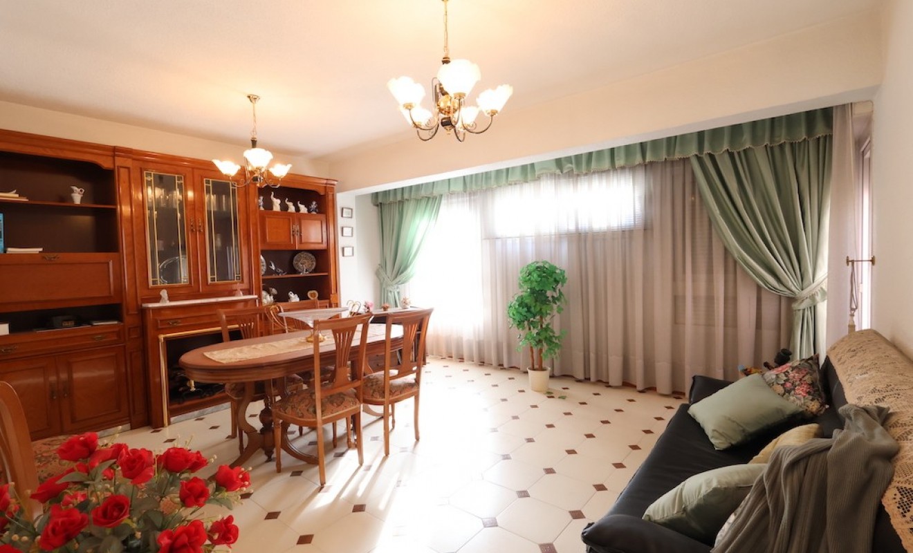 Sale - Apartment - Torrevieja - torrevieja