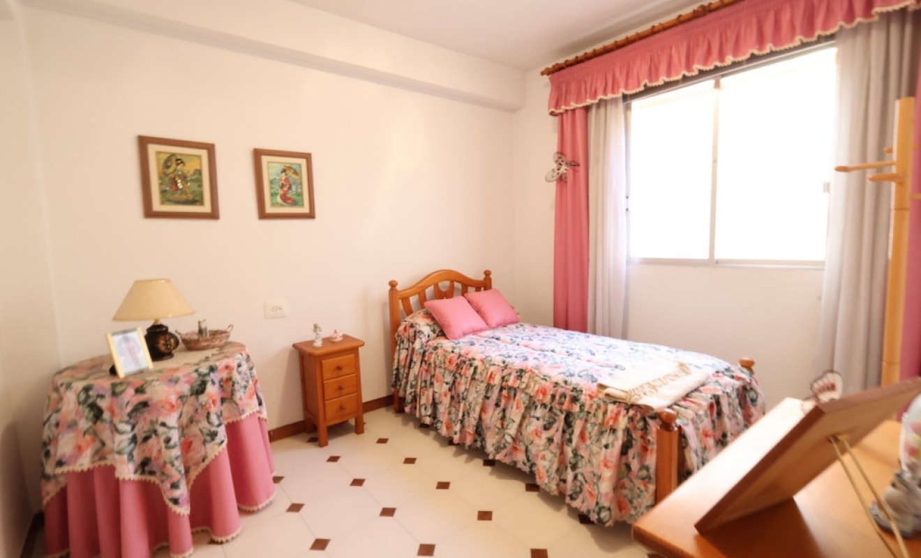 Sale - Apartment - Torrevieja - torrevieja