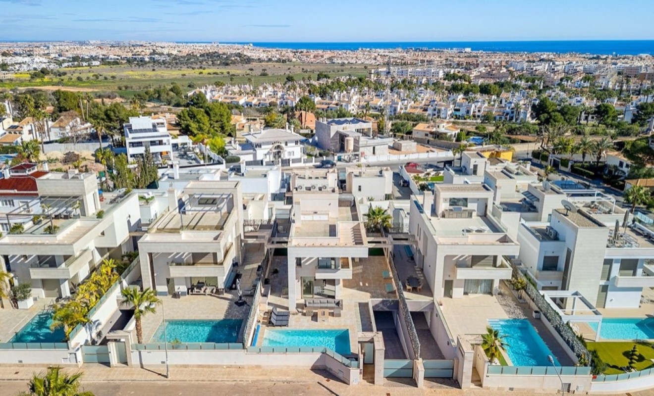Revente - Villa - Orihuela Costa - Villamartín