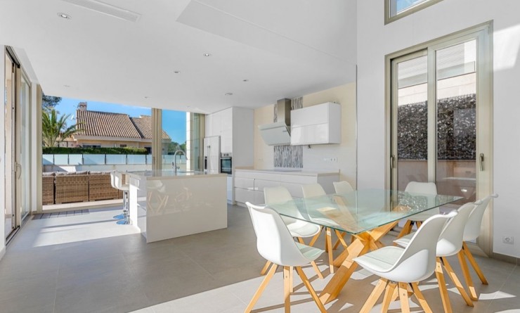 Revente - Villa - Orihuela Costa - Villamartín