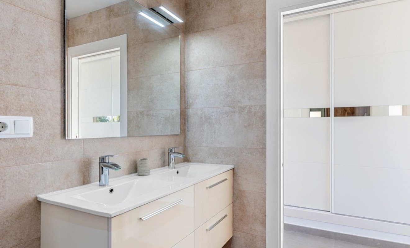 Revente - Villa - Orihuela Costa - Villamartín