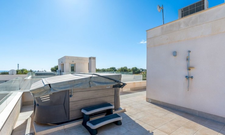 Revente - Villa - Orihuela Costa - Villamartín