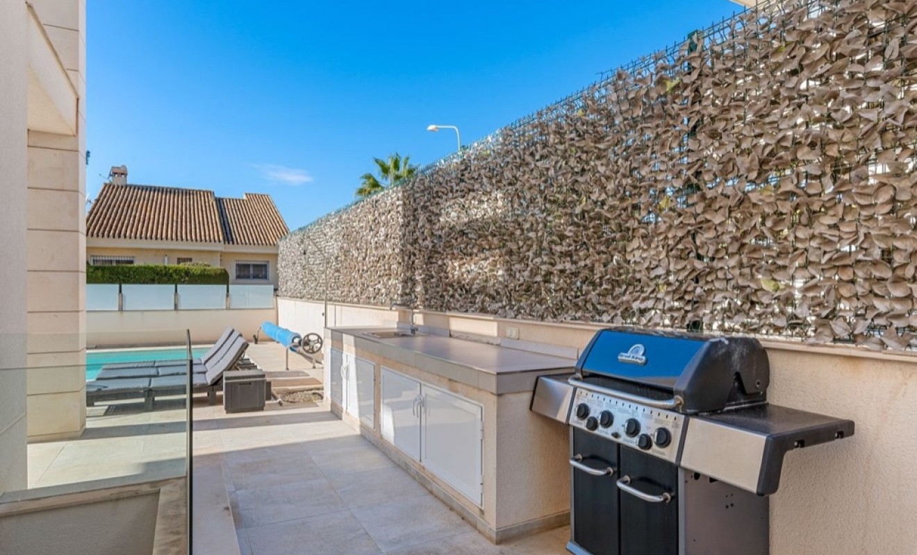 Revente - Villa - Orihuela Costa - Villamartín