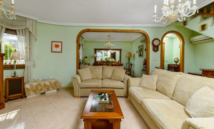 Revente - Villa - Torrevieja - Los altos