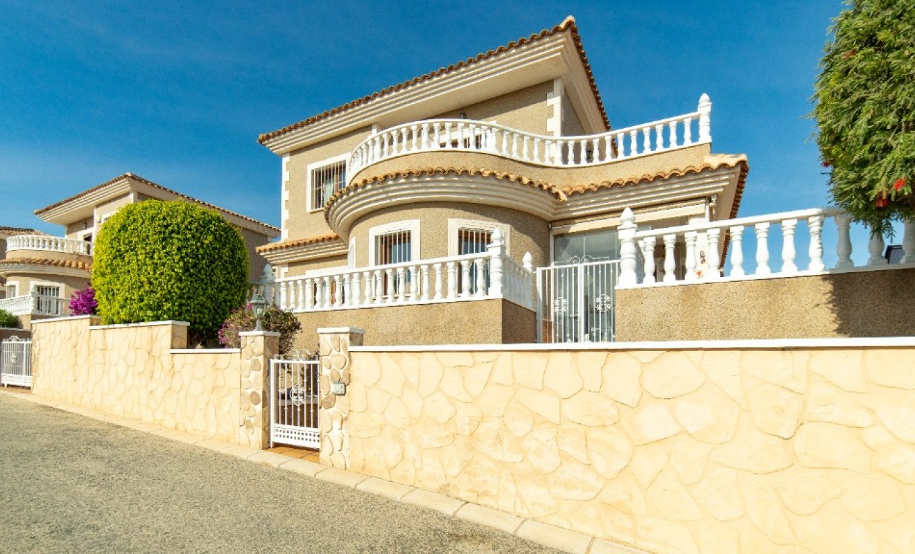 Revente - Villa - Torrevieja - Los altos