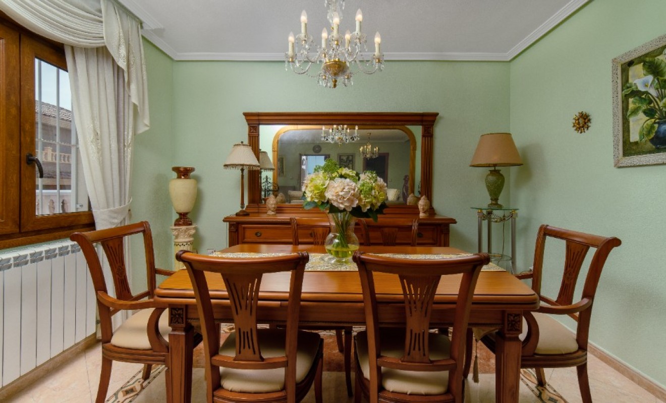 Revente - Villa - Torrevieja - Los altos