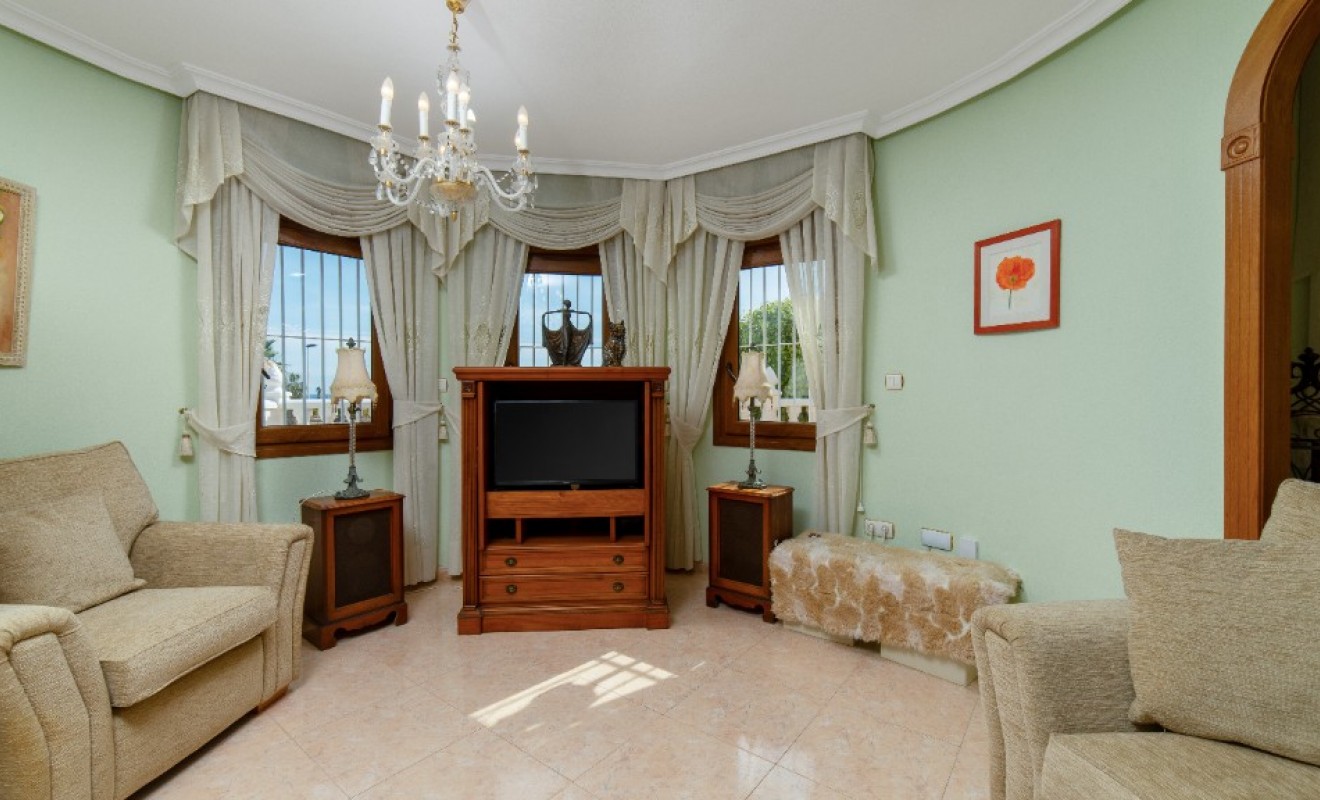 Revente - Villa - Torrevieja - Los altos