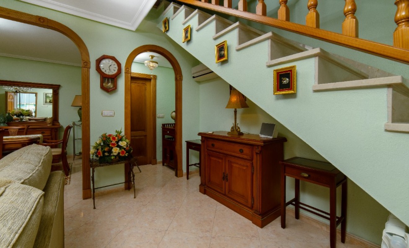 Revente - Villa - Torrevieja - Los altos