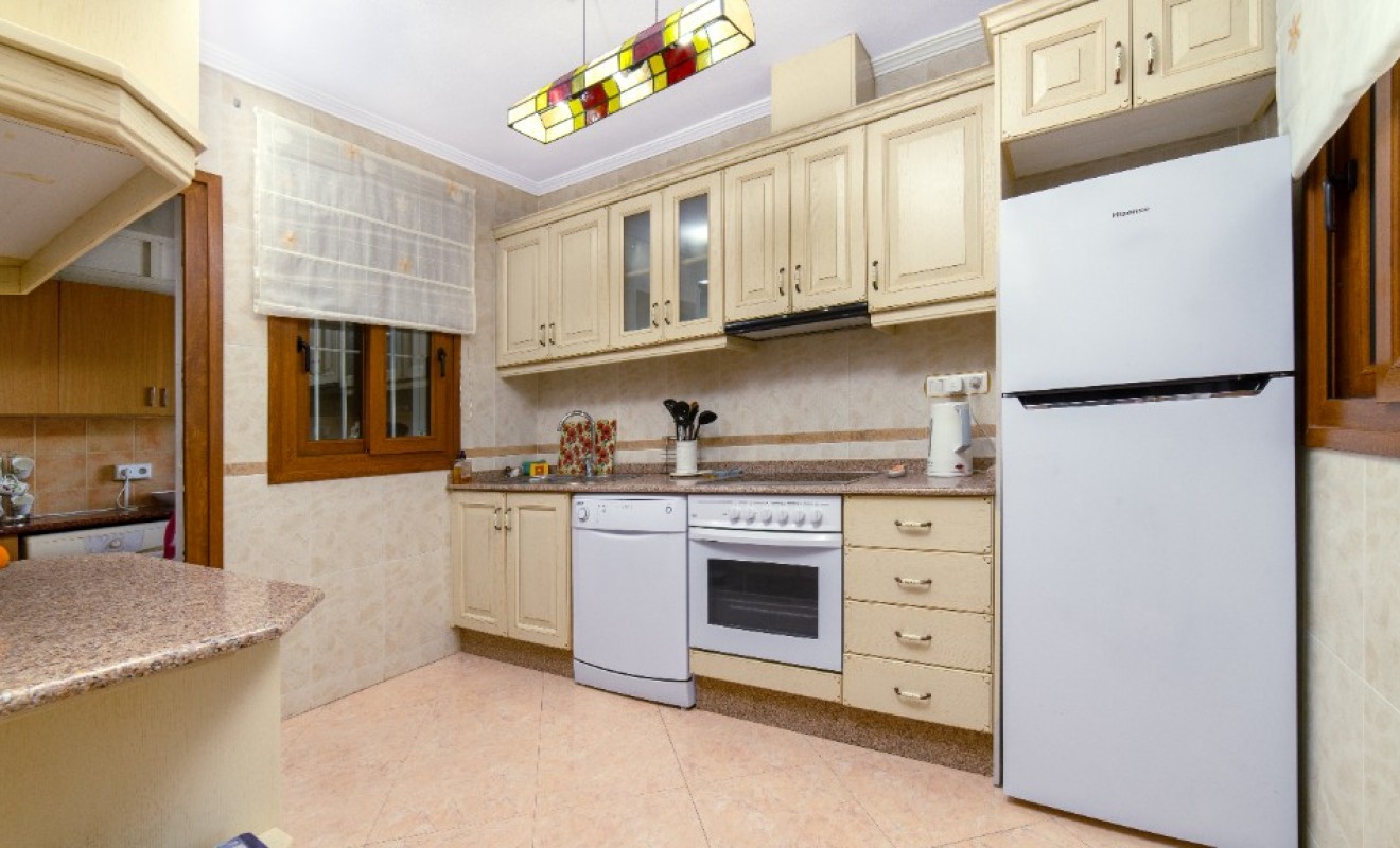 Revente - Villa - Torrevieja - Los altos