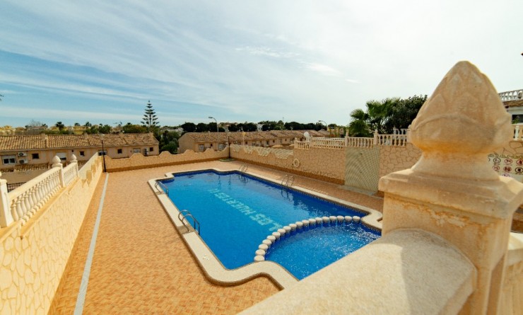 Revente - Villa - Torrevieja - Los altos