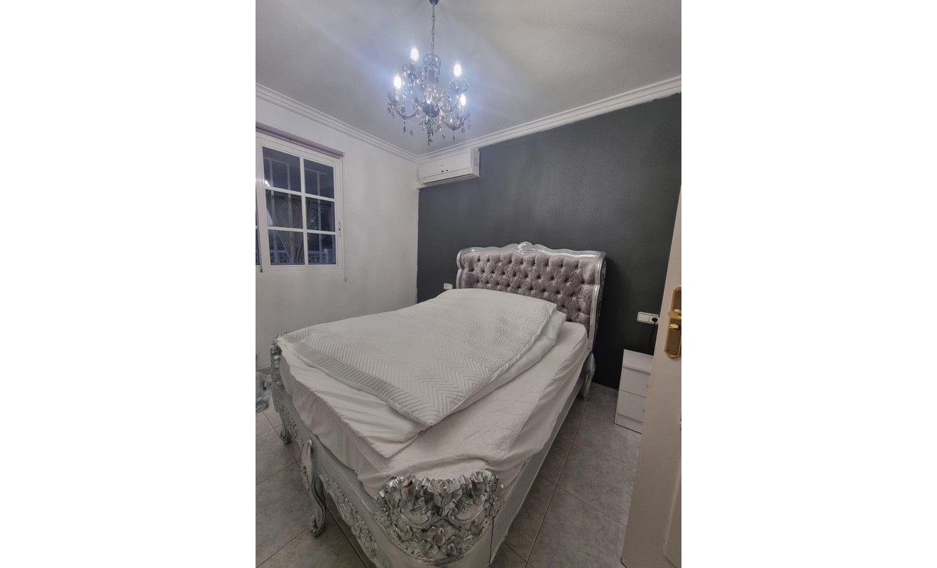 Wederverkoop - Appartement - Torrevieja - Los balcones