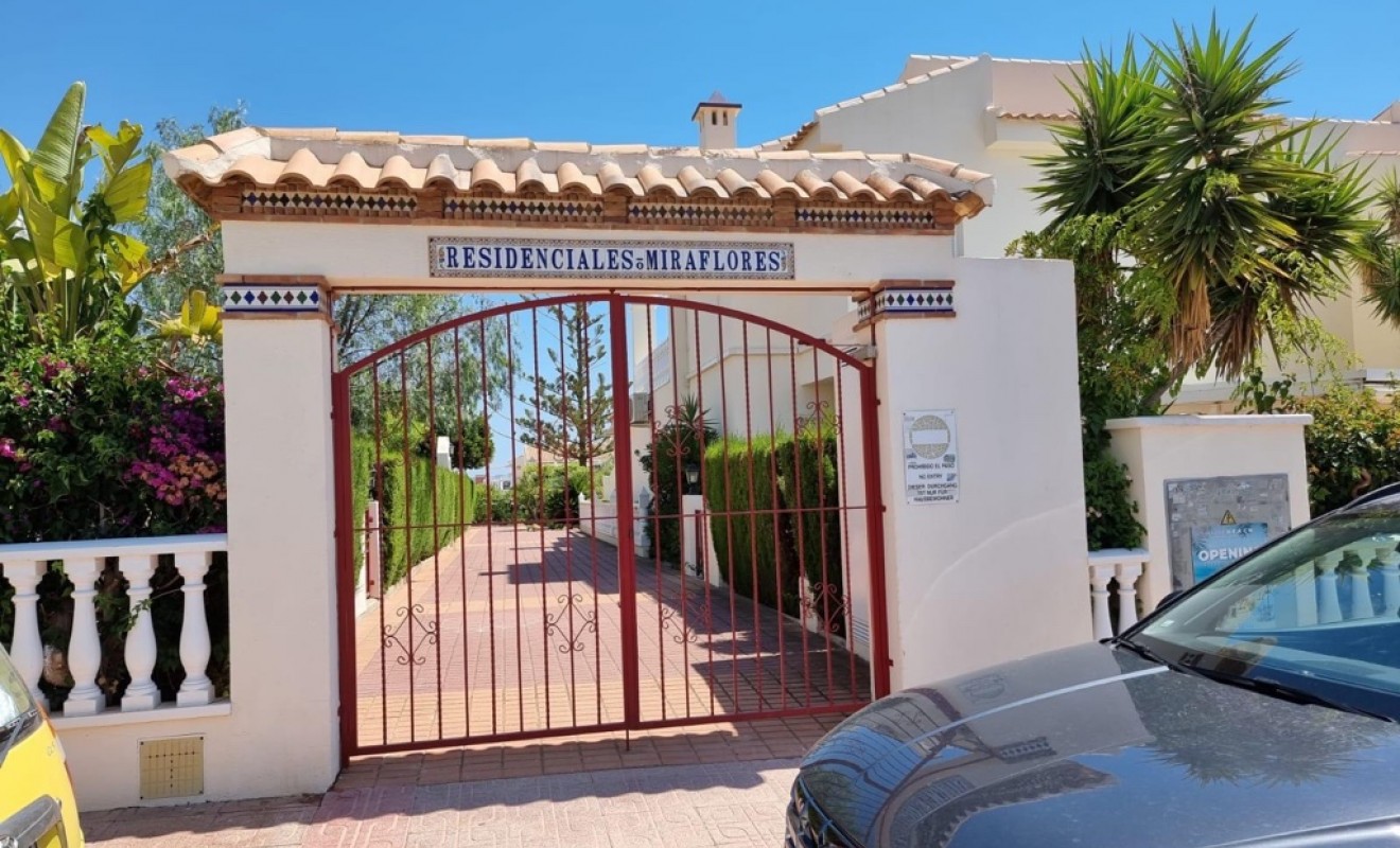 Wederverkoop - Appartement - Torrevieja - Los balcones