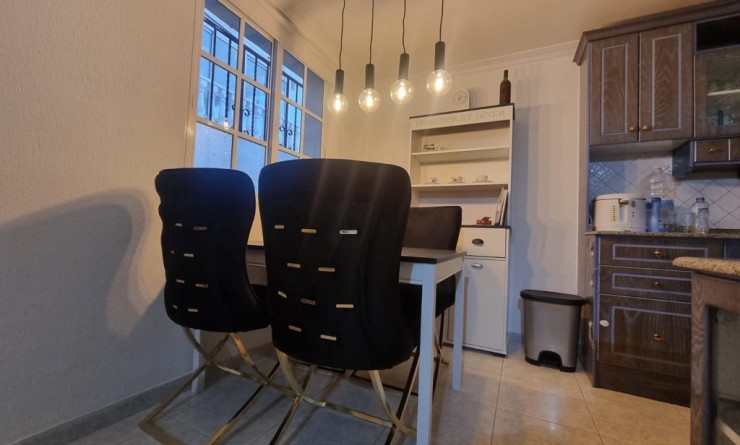 Wederverkoop - Appartement - Torrevieja - Los balcones