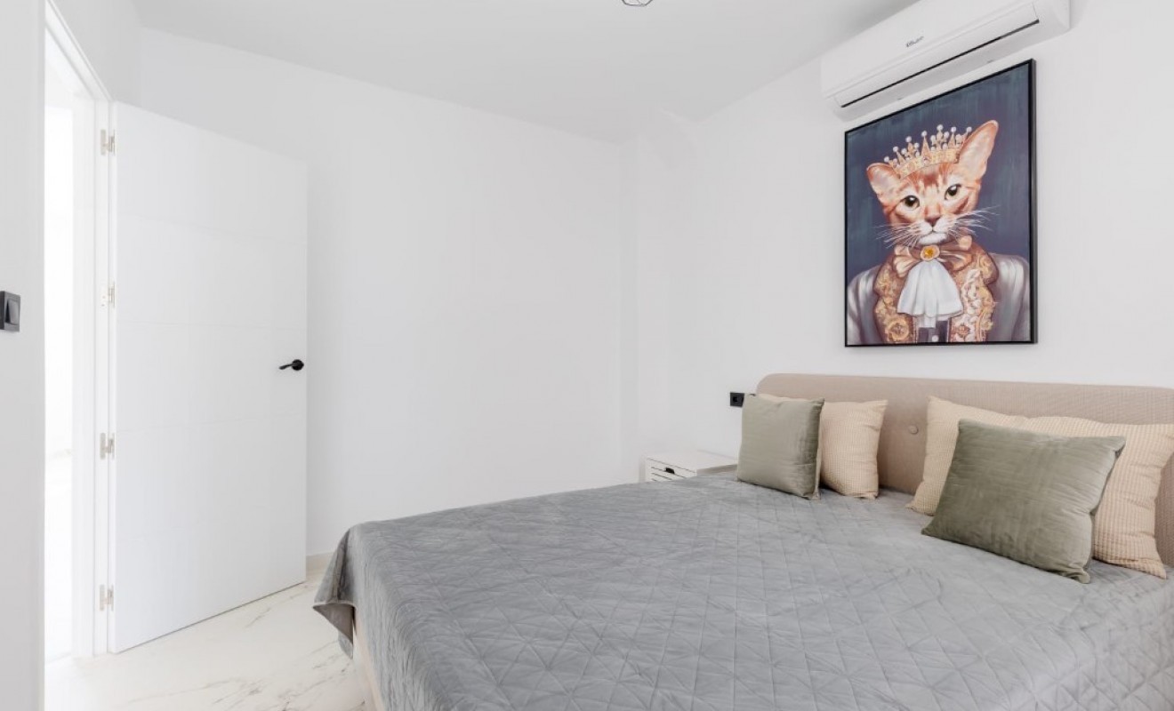 Sale - Villa - Orihuela Costa - Villamartín