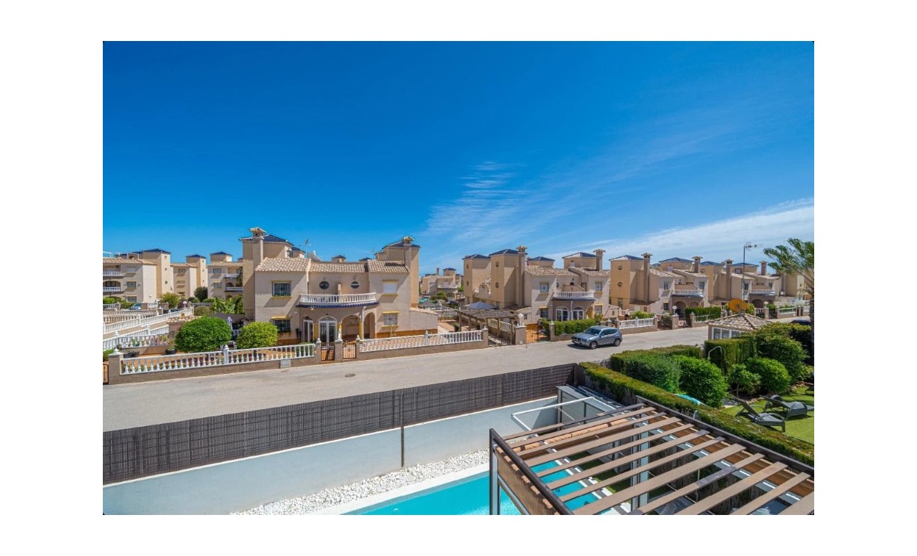 Sale - Townhouse - Orihuela Costa - Lomas de Cabo Roig