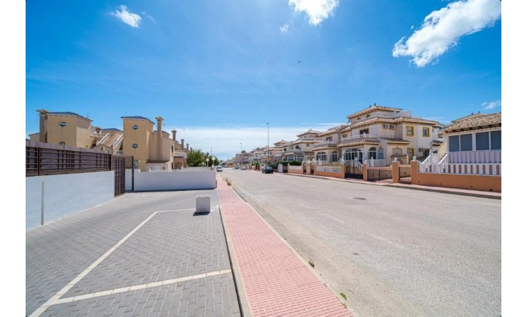 Sale - Townhouse - Orihuela Costa - Lomas de Cabo Roig
