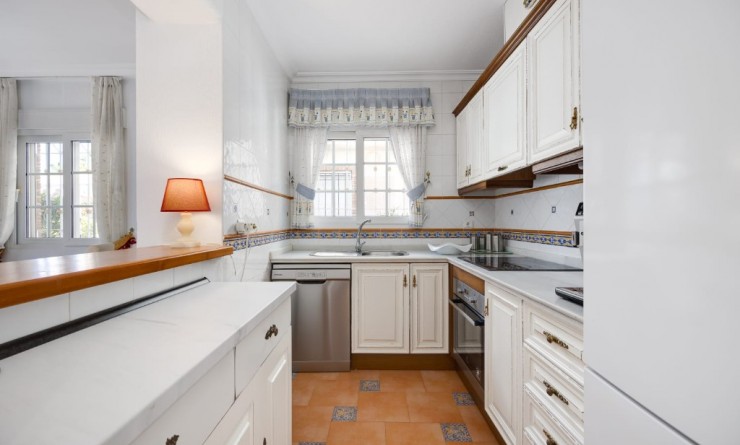 Wederverkoop - Villa - Orihuela Costa - La Zenia