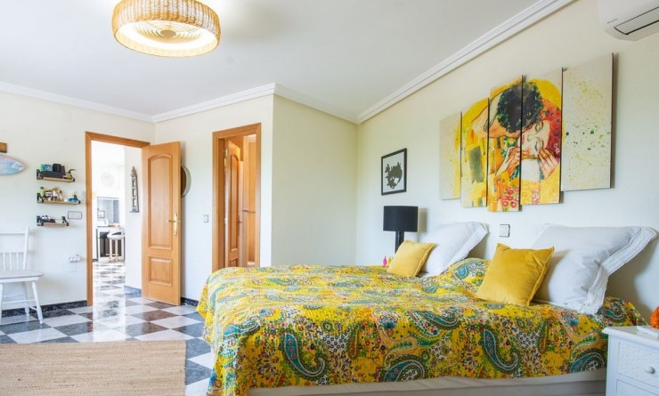 Sale - Villa - Algorfa