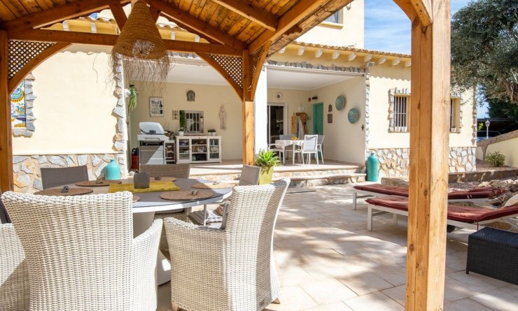 Sale - Villa - Algorfa