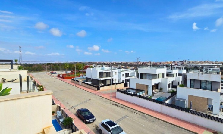 Sale - Villa - Orihuela Costa - Villamartín