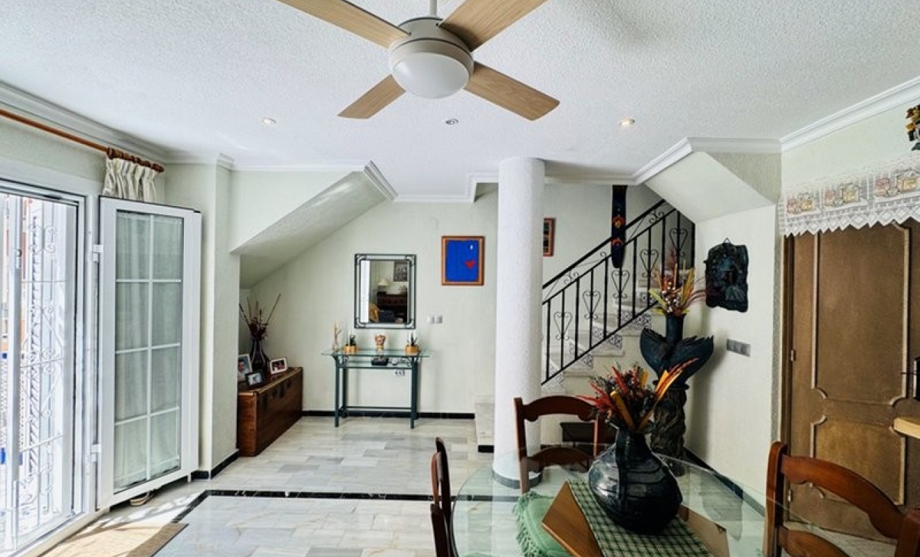 Sale - Apartment - La Mata