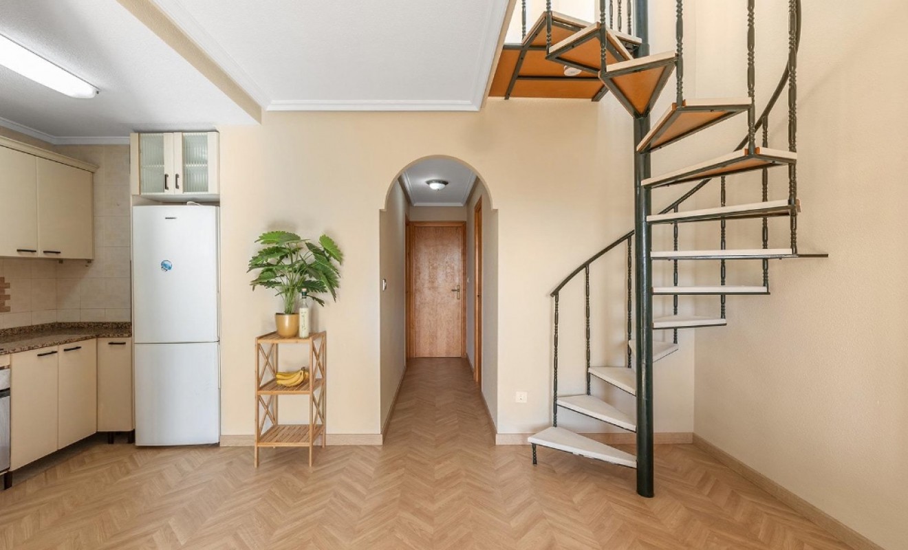 Sale - Apartment - Torrevieja - La Mata