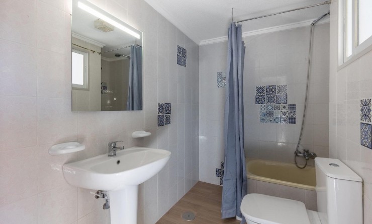 Sale - Apartment - Torrevieja - La Mata