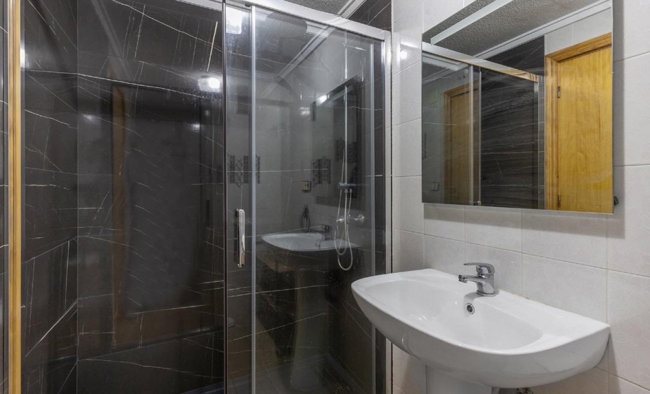 Sale - Apartment - Torrevieja - La Mata