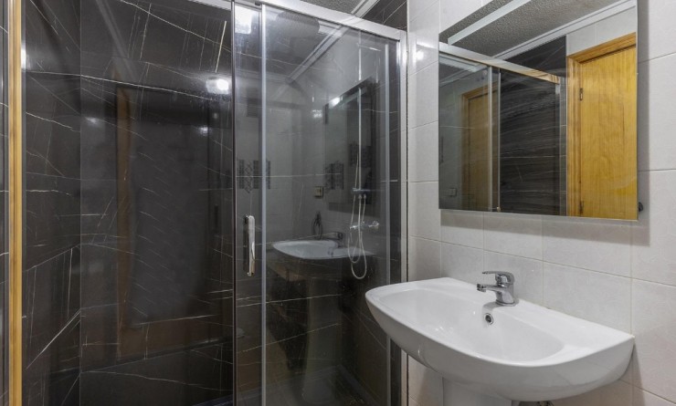 Sale - Apartment - Torrevieja - La Mata