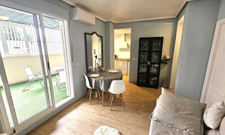 Sale - Apartment - Torrevieja - torrevieja