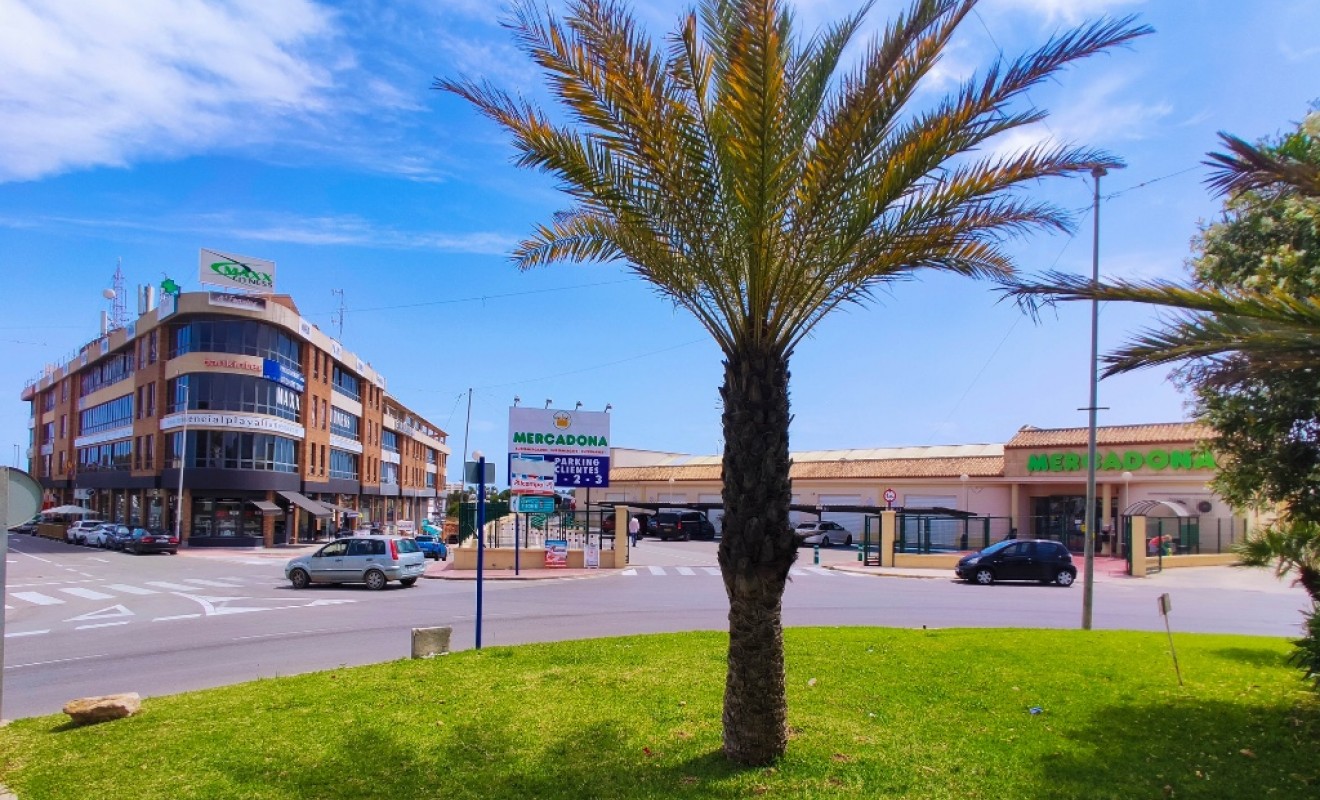 Sale - Townhouse - Orihuela Costa - Playa Flamenca