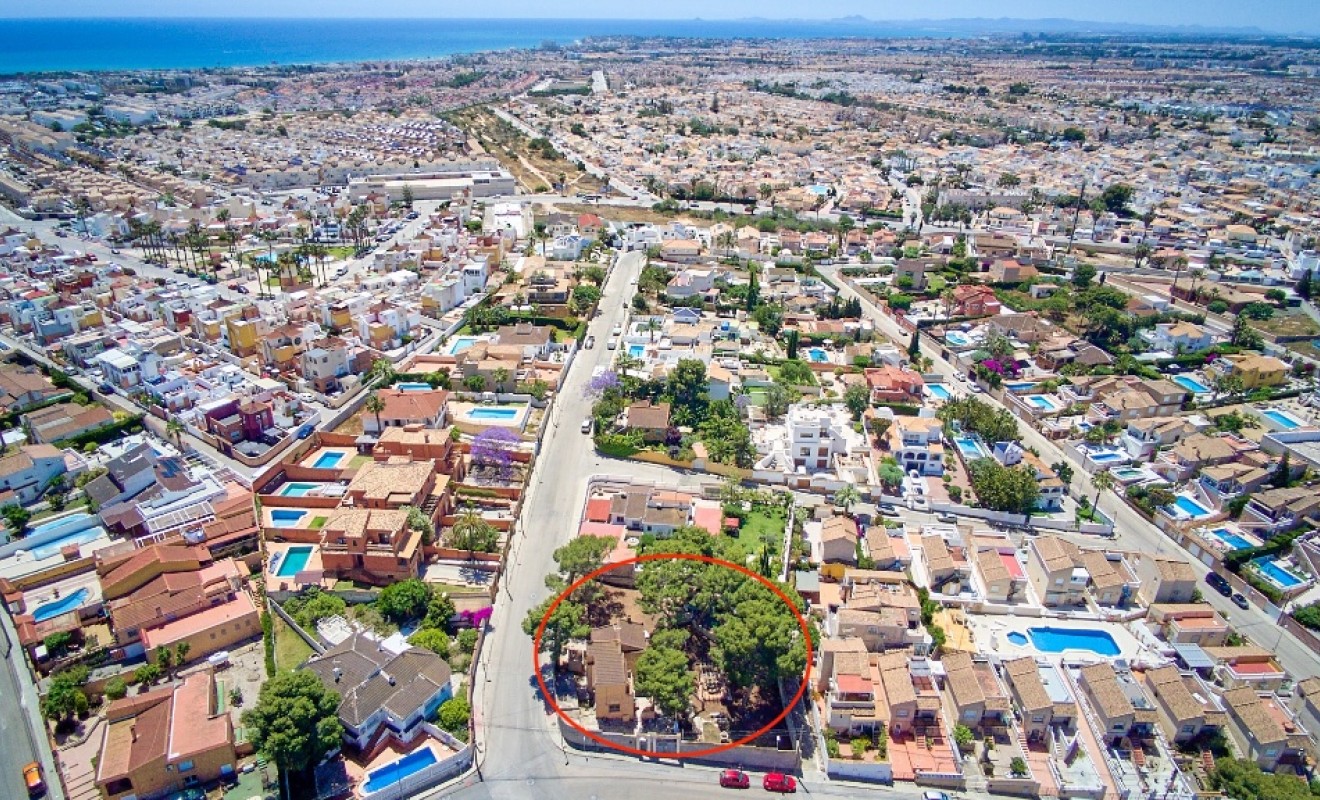 Wederverkoop - Land - Torrevieja - Los balcones