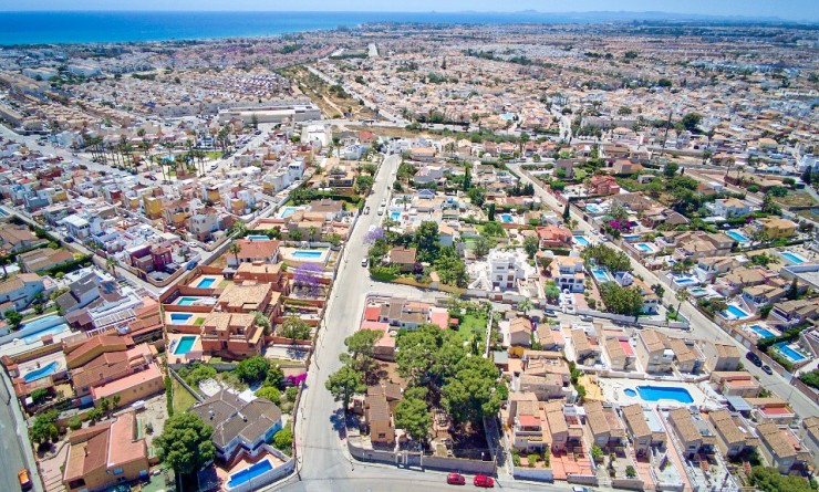 Wederverkoop - Land - Torrevieja - Los balcones