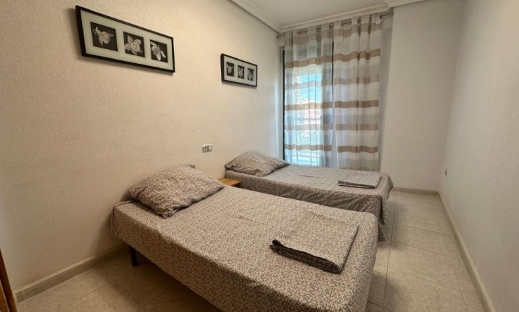 Sale - Apartment - Torrevieja - La veleta