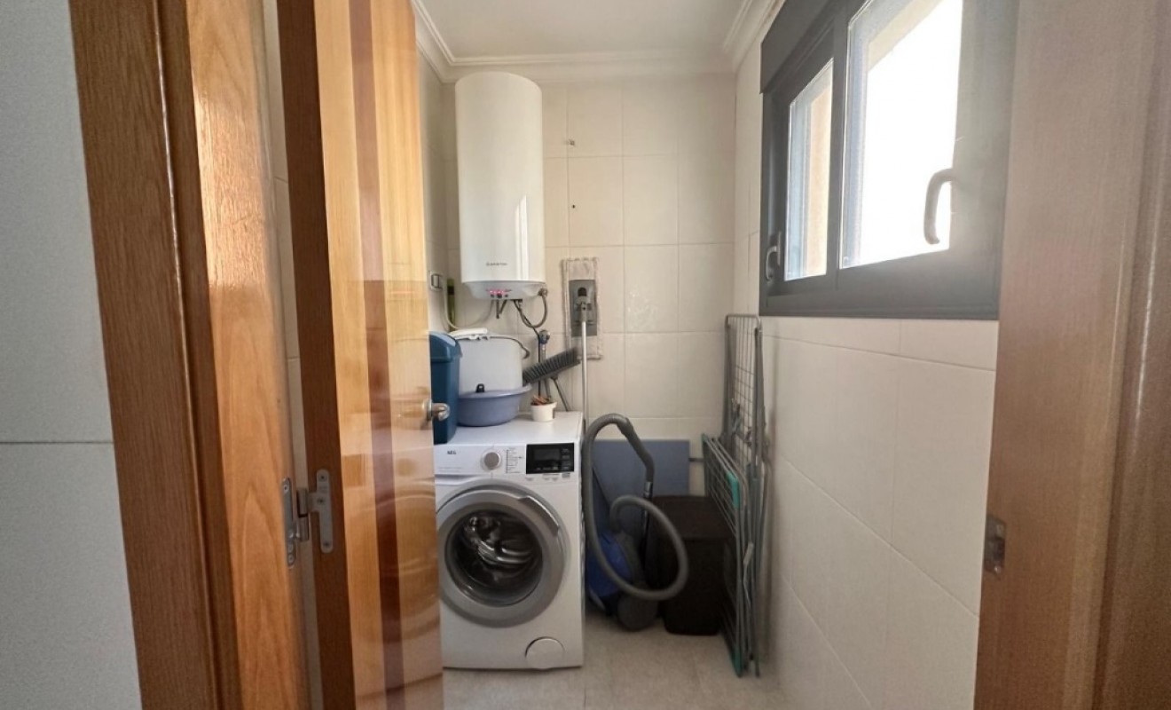 Sale - Apartment - Torrevieja - La veleta